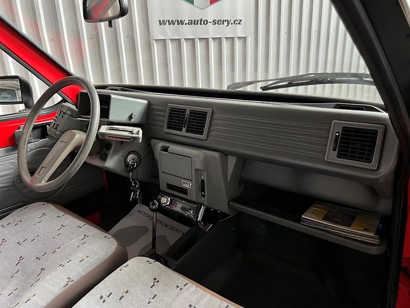 Citroën Visa Veterán - fotka 24 z 32