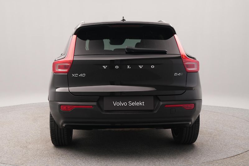 Volvo XC40 B4 AWD INSCRIPTION AUT  - fotka 9 z 51
