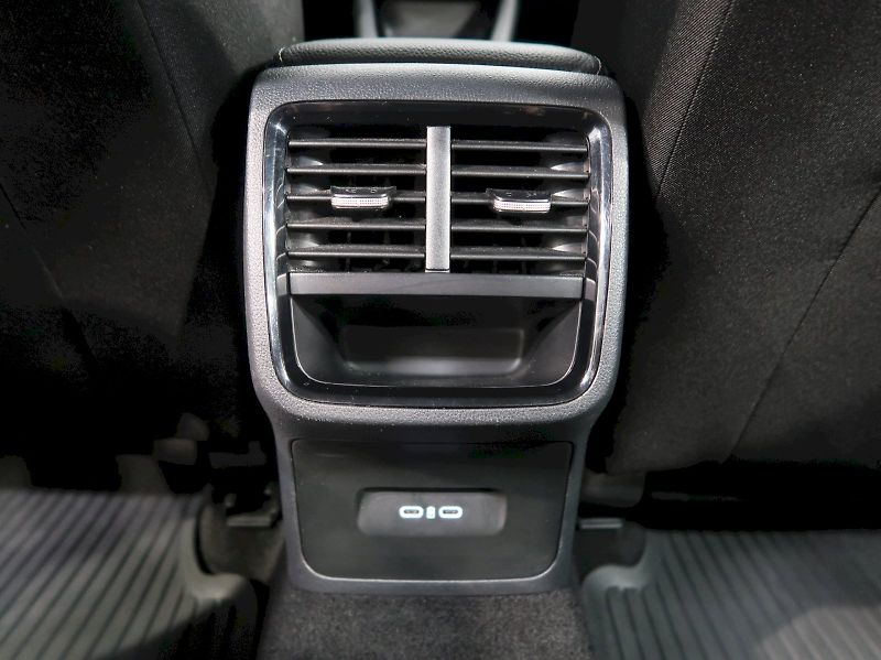 Škoda Octavia (2024) SELECTION 2.0TDI 110KW DSG - fotka 39 z 41