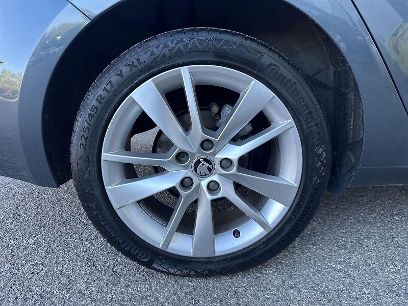 Škoda Octavia (2018) Combi 2.0 TDI DSG Style + - fotka 27 z 31
