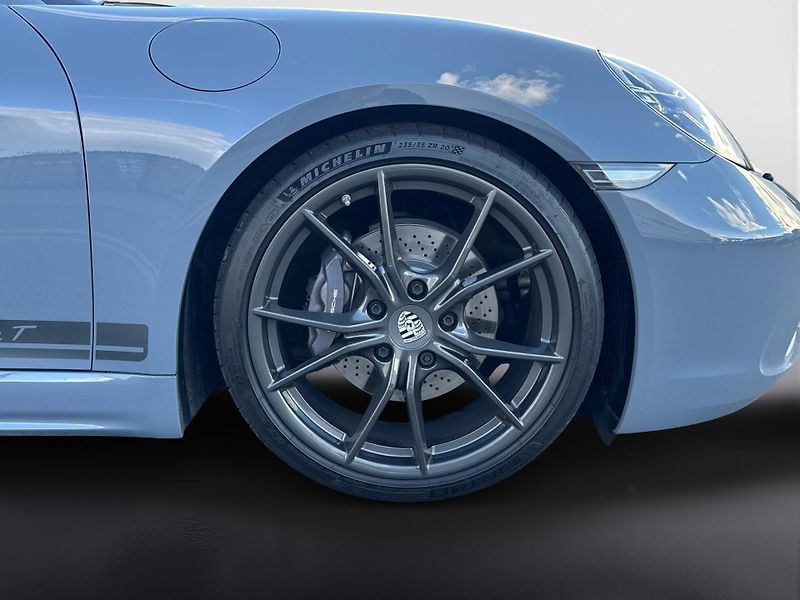 Porsche Cayman T - fotka 20 z 28
