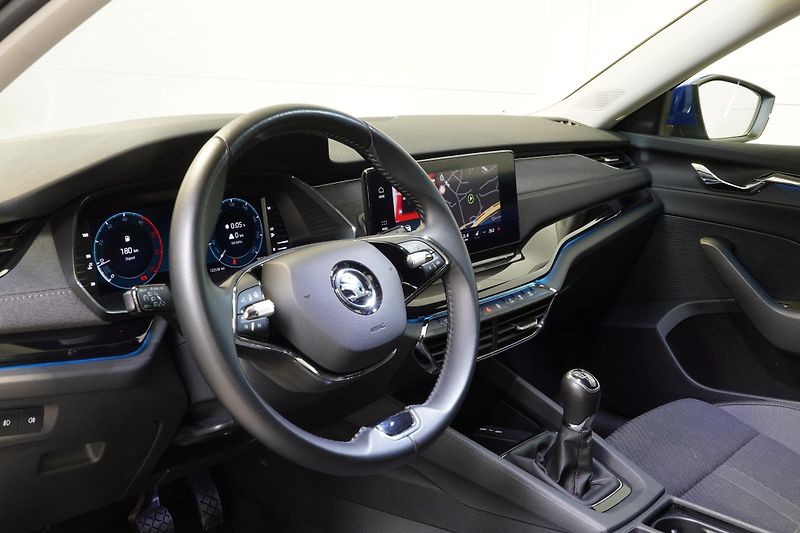 Škoda Octavia 2.0TDi,110kw,Style,Navi,ČR - fotka 11 z 32