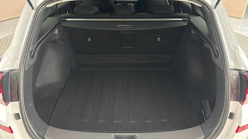 Hyundai i30 1.0 T-GDI Smart Kombi - fotka 17 z 26
