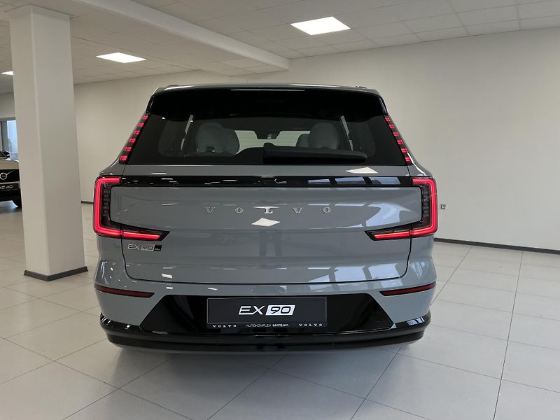 Volvo EX90 (2025) - fotka 3 z 33