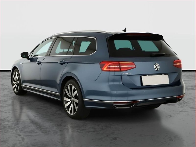 Volkswagen Passat (2016) R-Line 2.0 BiTDI, 4X4 - fotka 4 z 21