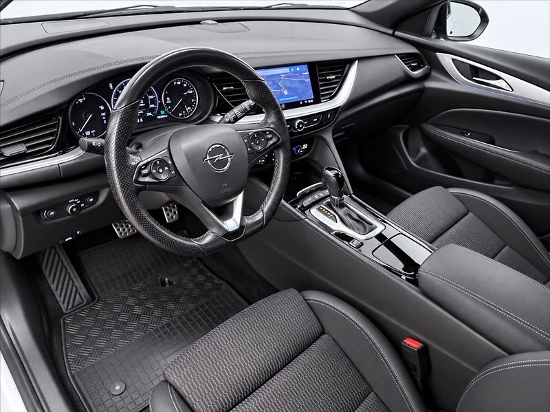 Opel Insignia 2,0 CDTI 128 KW,COUNTRY TOURER - fotka 8 z 20