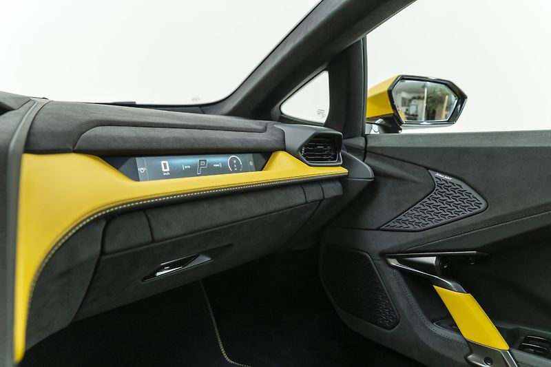 Lamborghini Ostatní (2026) Temerario*MY27*Ihned k odběru - fotka 32 z 45