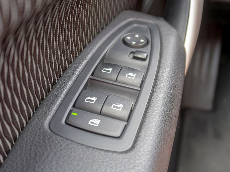 BMW Řada 1 (2016) 116D – LED světla - fotka 29 z 43