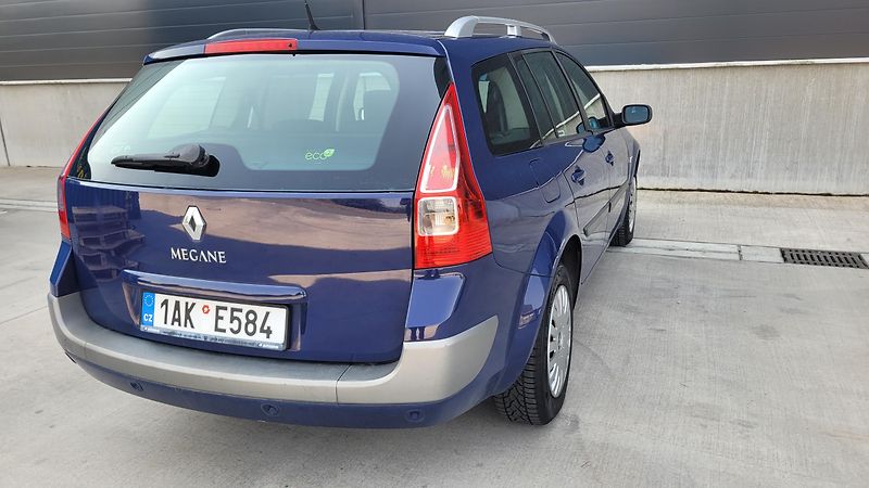 Renault Mégane 1,5 DCI 63 KW - fotka 12 z 19
