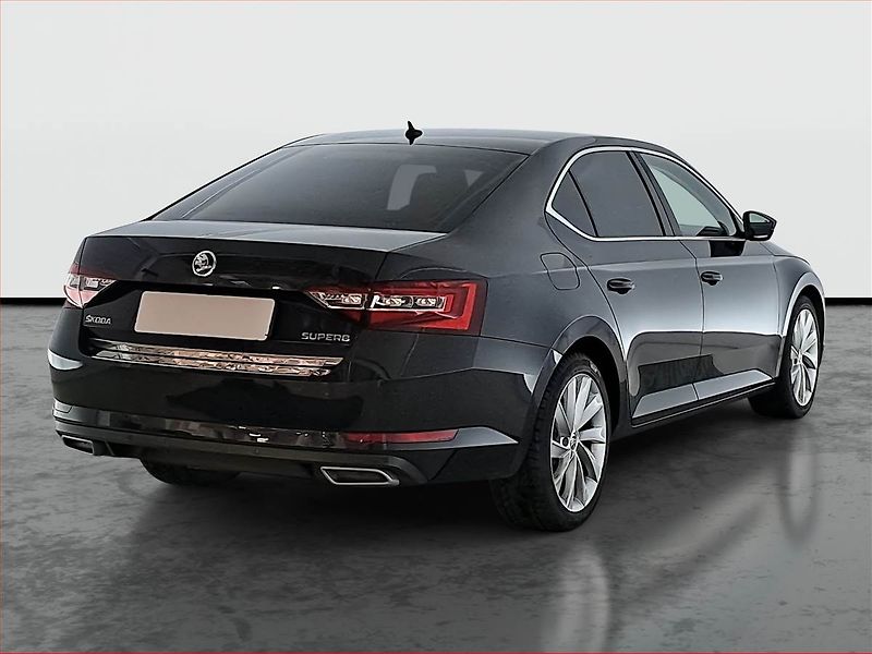 Škoda Superb (2019) 2.0 TDI, Automat, Kůže, Navi - fotka 5 z 20