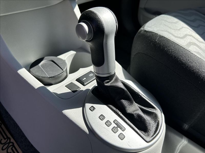 Škoda Fabia 1,6 i Automat  Klima, nová STK - fotka 24 z 50
