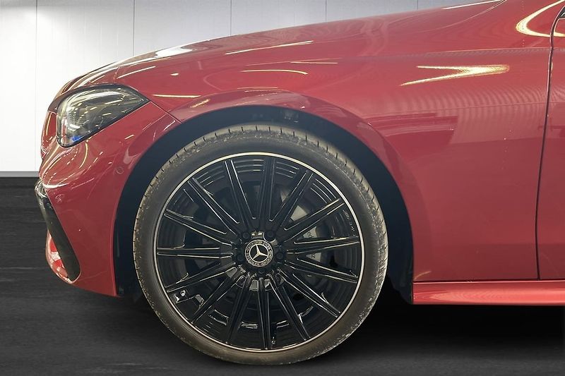 Mercedes-Benz CLE 300 4M AMG Pano HuD Burm Venti - fotka 7 z 21