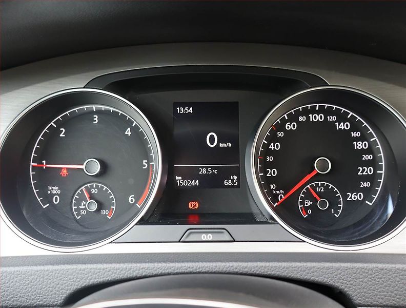 Volkswagen Golf (2015) 1.6 TDI, Serv.kniha, Tempomat - fotka 11 z 20