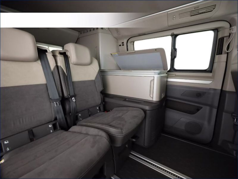 Volkswagen California eHybrid 4M Ocean HuD Kam DCC T - fotka 6 z 8