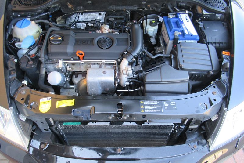 Škoda Octavia 1.4 TSi ELEGANCE EL.ŠÍBR XENON - fotka 22 z 35