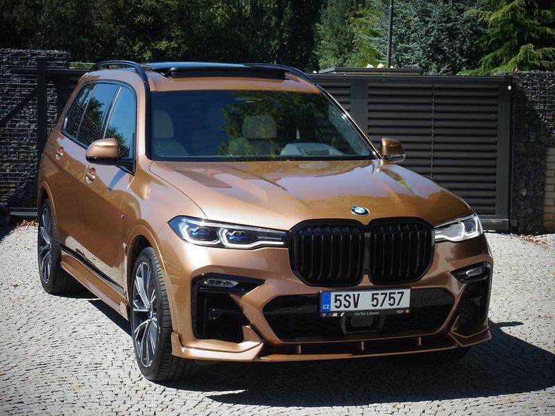 BMW X7 (2022) 4.0d*XD*M-PAKET*24000KM*TOP*CZ - fotka 1 z 50