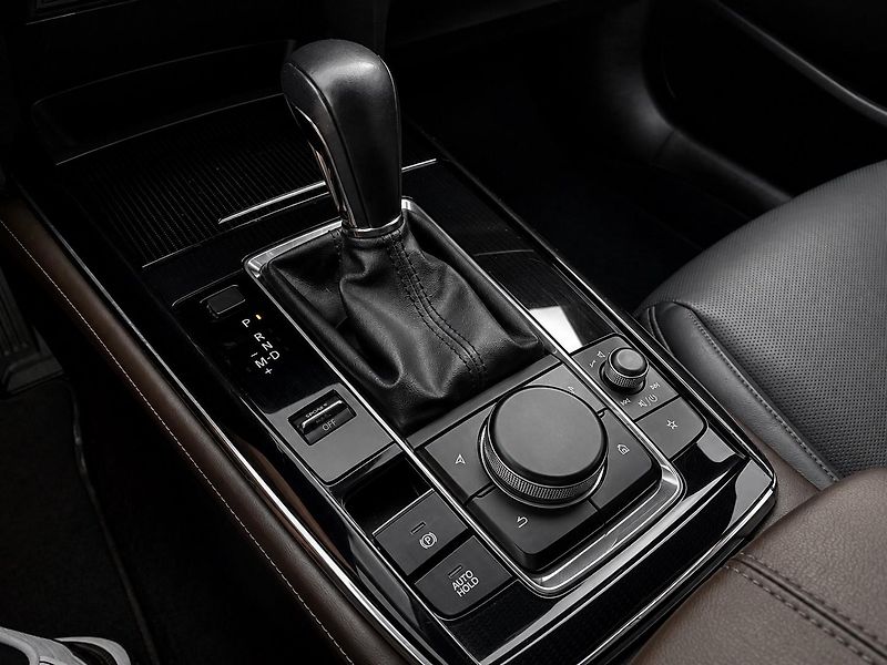 Mazda CX-30 (2022) 2.0 SKYACTIV-X 137kW COSMO 4x4 - fotka 37 z 42