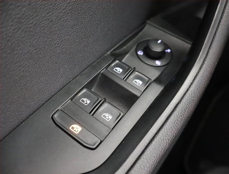 Škoda Superb (2016) Style 2.0 TDI, Automat - fotka 18 z 22