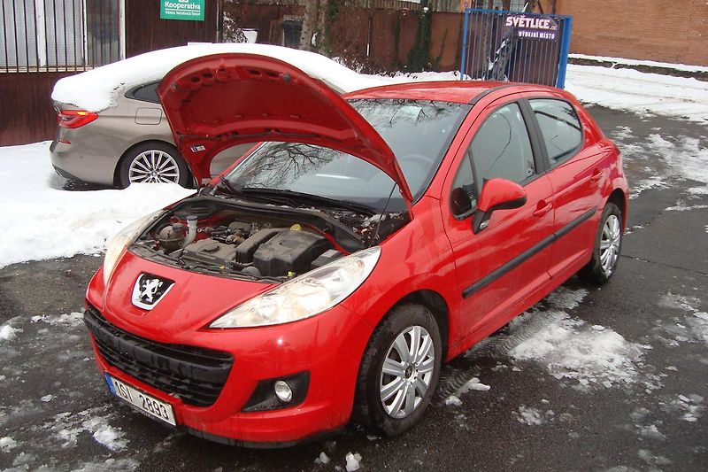 Peugeot 207 (2010) 1.4i, Zakoup.v ČR, Naj.70 Tis. - fotka 11 z 52