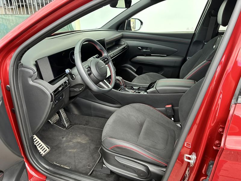 Hyundai Tucson 1.6 T-GDI 118kW 7DCT N-LINE - fotka 10 z 20