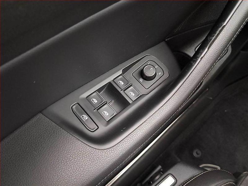 Volkswagen Passat (2017) Alltrack 2.0 TDI, 4X4 - fotka 19 z 21