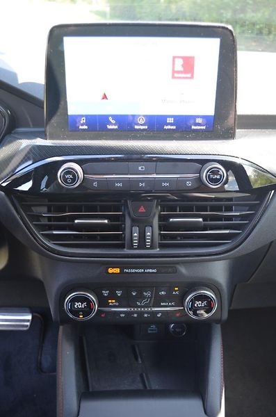 Ford Kuga (2020) ST Line X - fotka 11 z 42