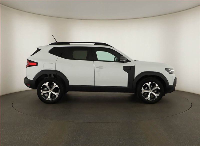 Dacia Duster (2025) Journey 1.6 Hybrid - fotka 6 z 14