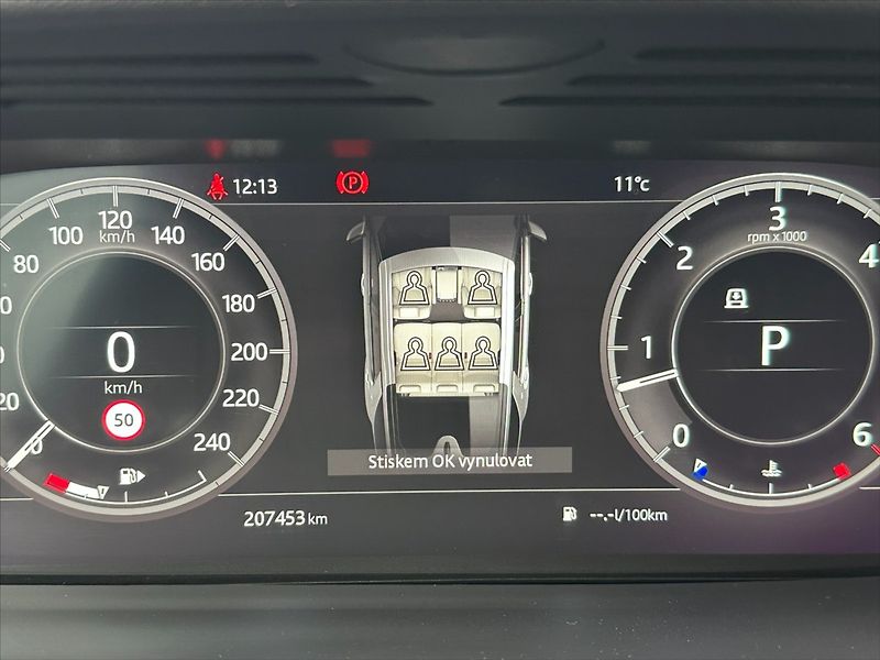 Land Rover Discovery 3,0 TDV6 190kW-HSE-CZ-DPH - fotka 28 z 49