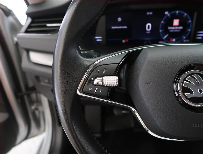 Škoda Octavia (2023) Ambition 2.0 TDI, ČR,1.maj - fotka 20 z 25