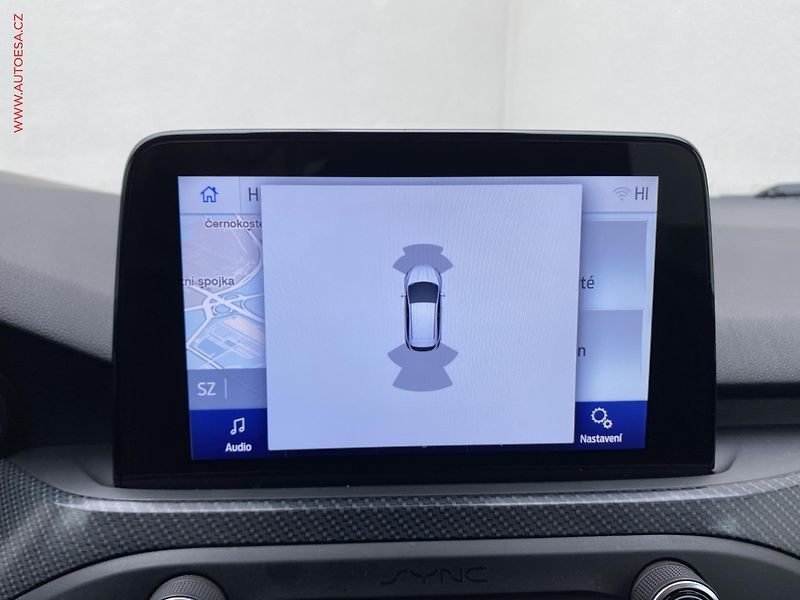 Ford Focus (2019) 1.0 EB, ST-Line, LED, navi - fotka 18 z 19