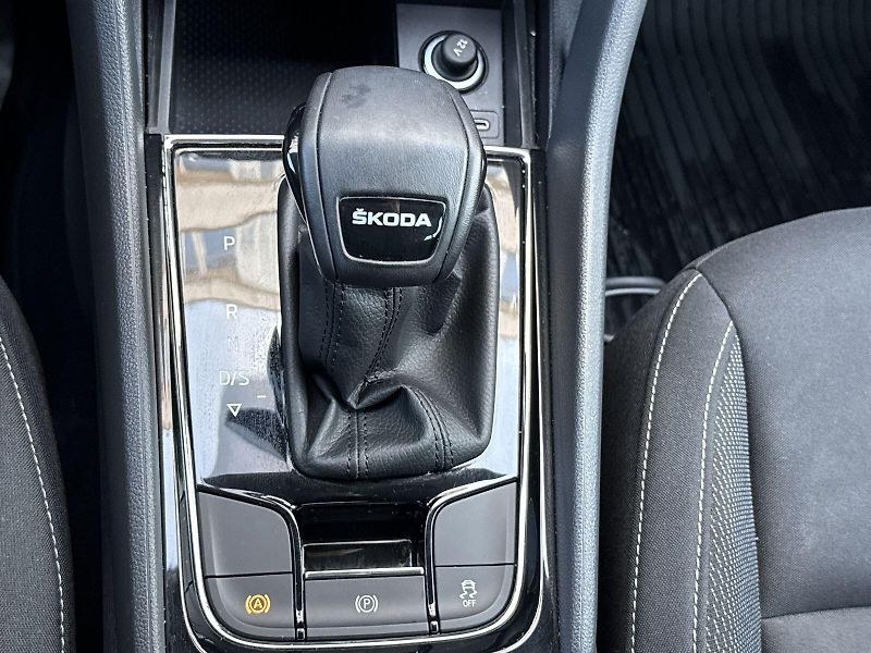 Škoda Karoq (2024) 1.5 TSI DSG Fresh - fotka 15 z 34