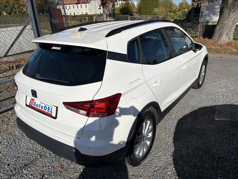 Seat Arona 1,0 TSi DPH  ParkPilot,LED,Kes - fotka 7 z 50