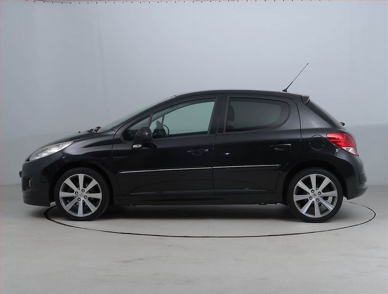 Peugeot 207 (2011) 1.6 THP, Serv.kniha, Tempomat - fotka 3 z 17