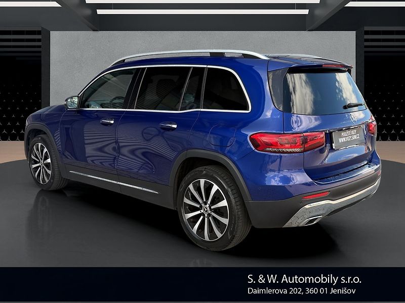 Mercedes-Benz GLB 200 - fotka 6 z 37