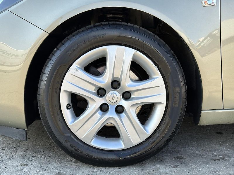 Opel Insignia 2.0CDTi 140PS Bluetooth USB CD - fotka 8 z 31