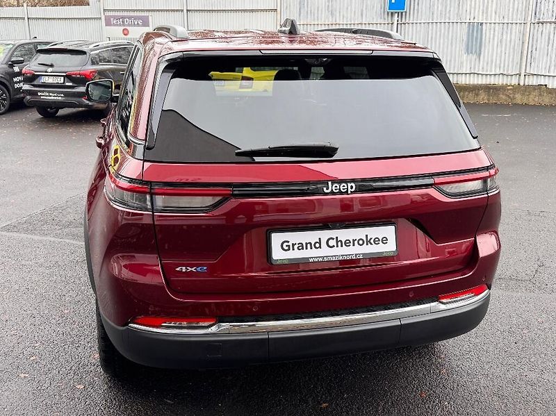 Jeep Grand Cherokee (2025) Limited 4xe (380k) 8AT - fotka 8 z 51