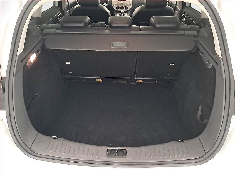 Ford Kuga (2010) 2.0 TDCi, nová STK, Tažné - fotka 14 z 18