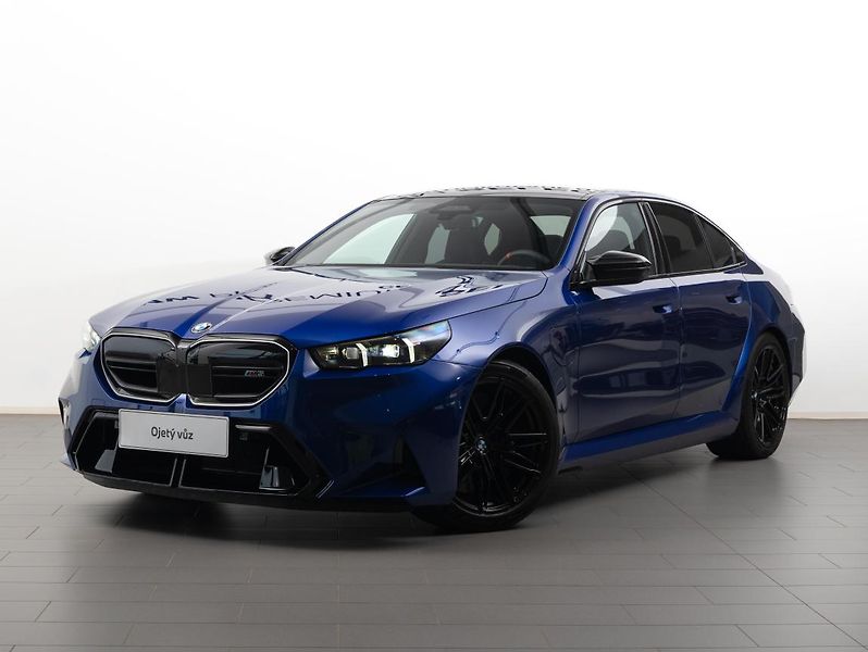BMW M5 - fotografie inzerátu