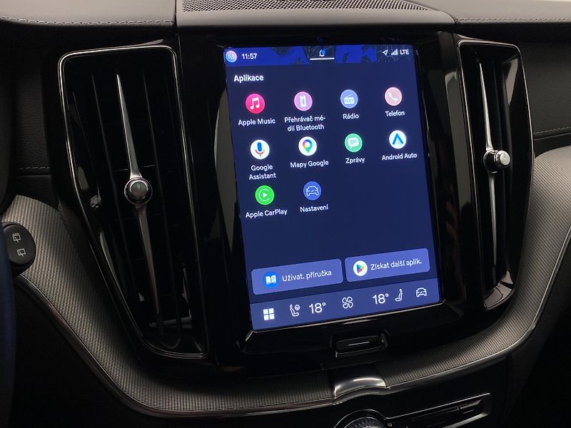 Volvo XC60 T8 AWD RECHARGE DARK ULTRA CZ - fotka 8 z 63