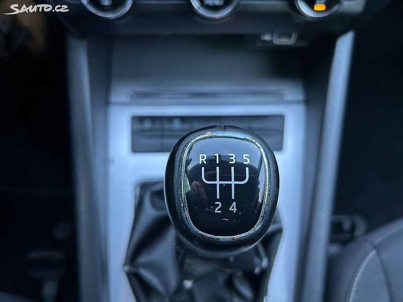 Škoda Octavia (2017) 1.6 TDi 85KW - fotka 21 z 25