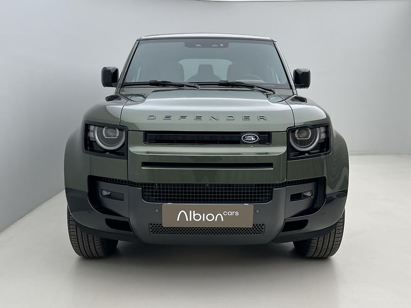 Land Rover Defender 110 D350 X-DYNAMIC HSE Aut.  - fotka 2 z 51