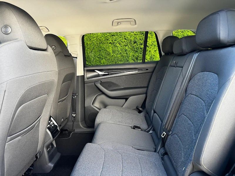 Škoda Kodiaq (2026) Selection142kW 4X4 DSG Nez.Top - fotka 10 z 11