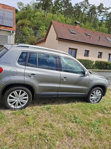 Volkswagen Tiguan - fotka 7 z 14