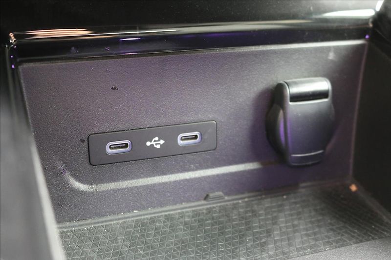 Renault Austral 1,2 e-HYBRID, TAŽNÉ - fotka 31 z 49