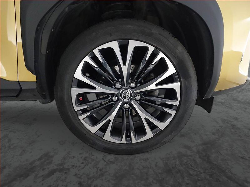 Toyota Yaris Cross (2021) Executive 1.5 VVT-iE - fotka 15 z 17
