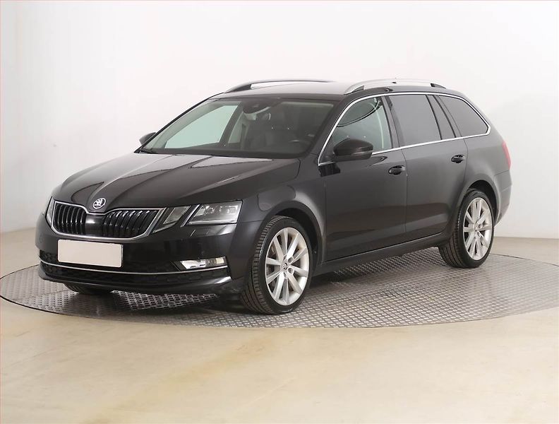 Škoda Octavia (2017) Style 2.0 TDI, Automat - fotka 2 z 22