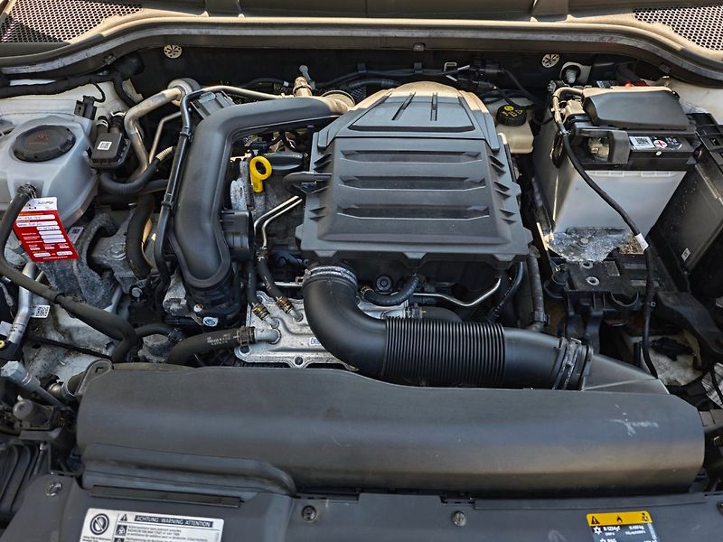 Škoda Scala (2020) 1.0 TSi Drive 125 Years - fotka 29 z 40