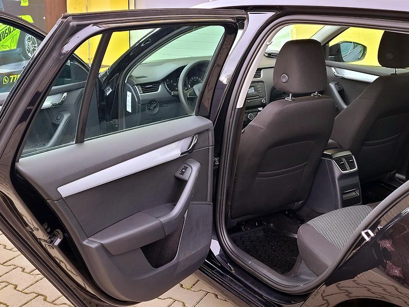 Škoda Octavia 1,4TSi SERV.KNIHA, rozvody     - fotka 18 z 48