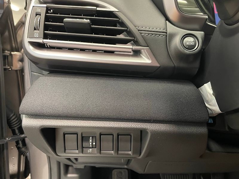 Subaru Outback (2025) 2.5 ACTIVE 2025 | Nové auto - fotka 30 z 38