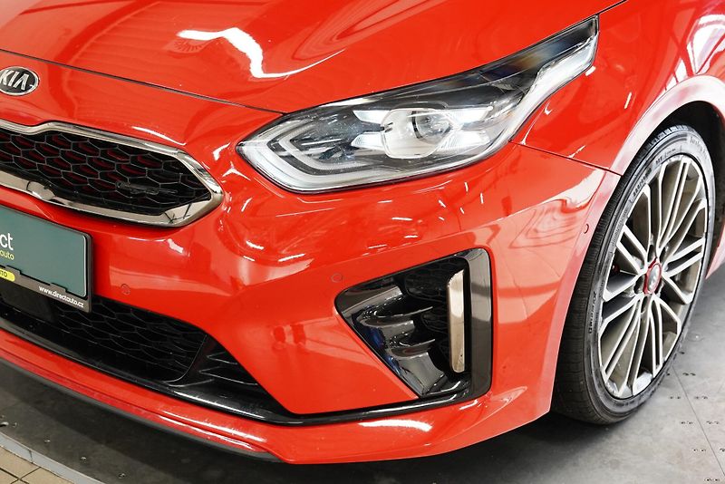 Kia ProCeed - fotka 9 z 29